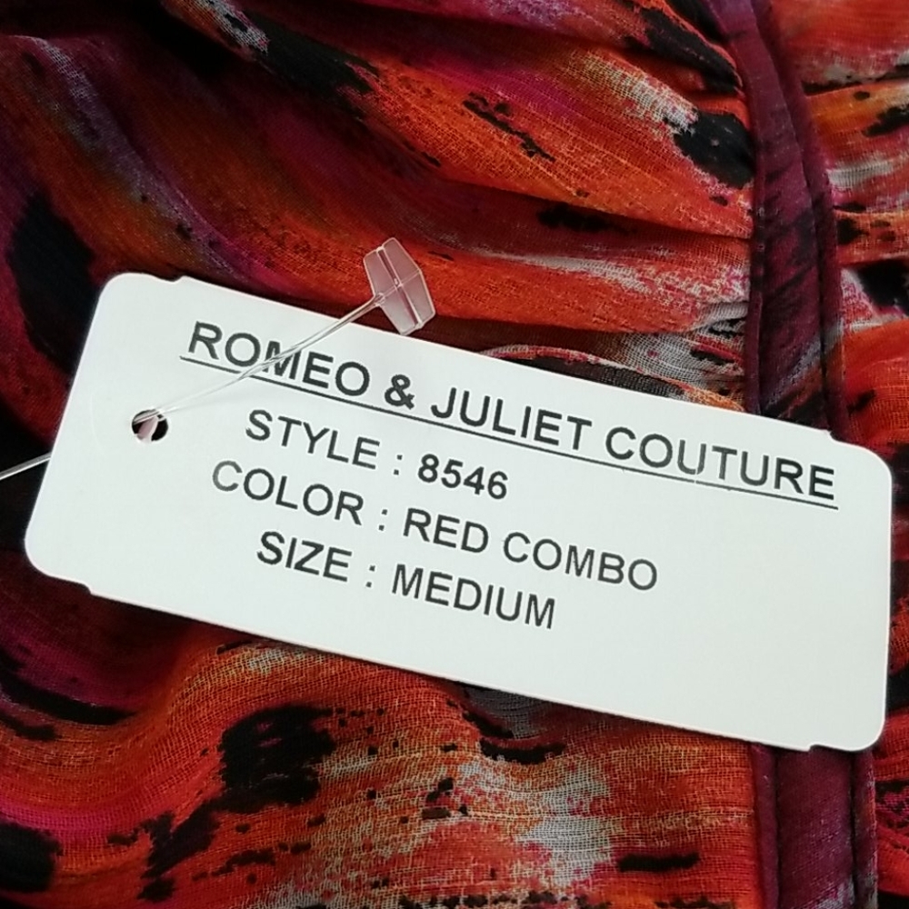 ๐ ROMEO & JULIET DRESS - Picture 7 of 8